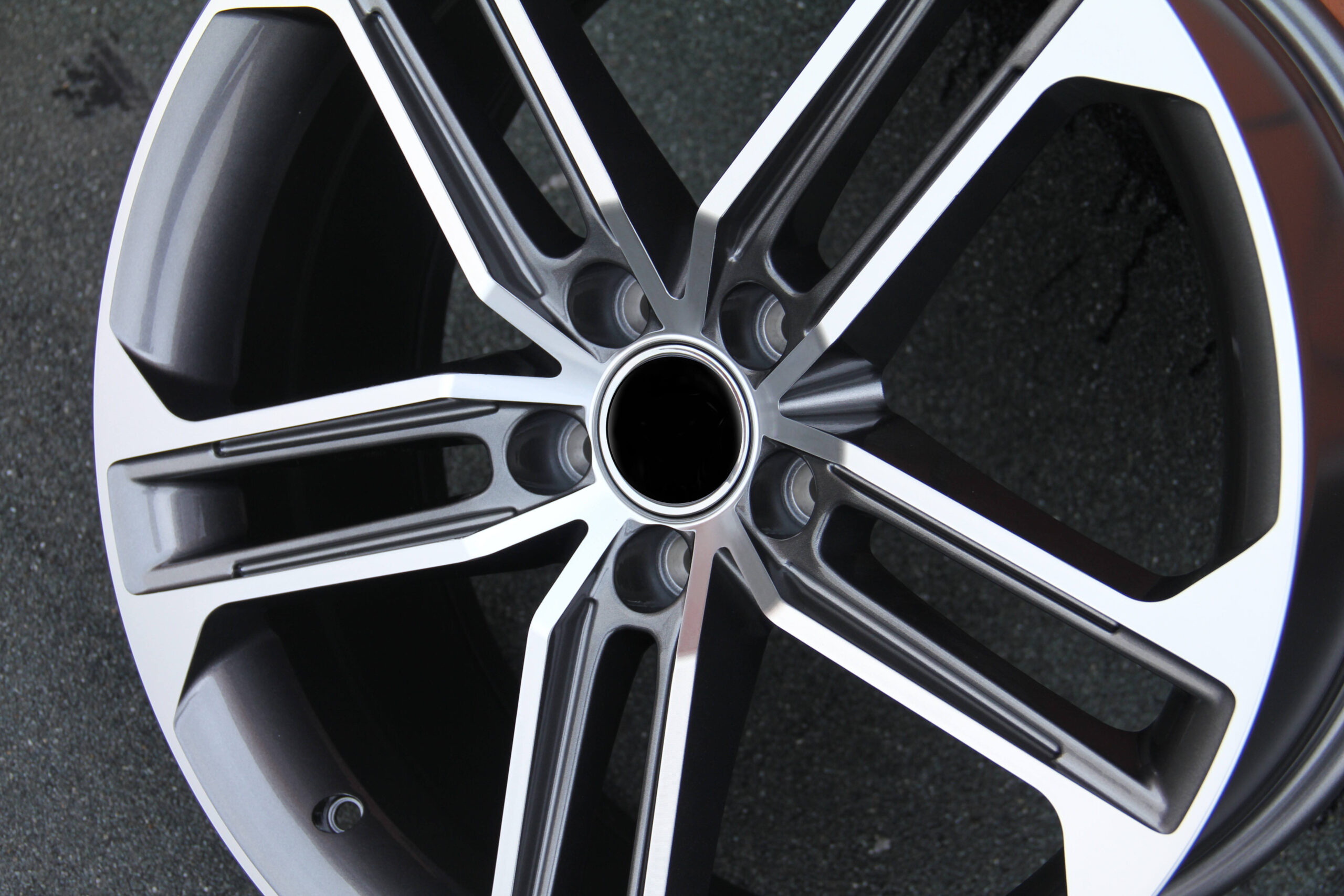 Audi S8 2019 6104 - Image 4